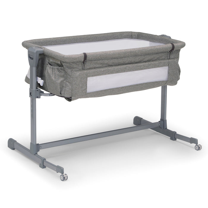 Delta Children Close2Me Bedside Baby Bassinet Sleeper with Breathable Mesh and Adjustable Heights