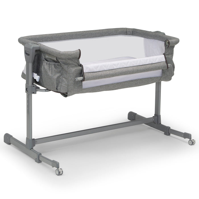 Delta Children Close2Me Bedside Baby Bassinet Sleeper with Breathable Mesh and Adjustable Heights