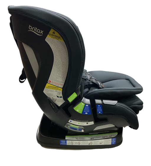 Shop Britax Poplar S Convertible Car Seat, 2024, Onyx at GoodBuy Gear