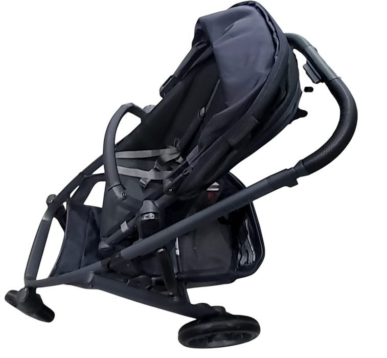 Shop DRAFT - UPPAbaby VISTA V2 Stroller, 2023, Jake (Charcoal) at GoodBuy Gear