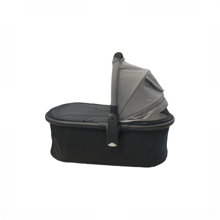 Shop Mockingbird Bassinet, Heather grey, 2026+ at GoodBuy Gear