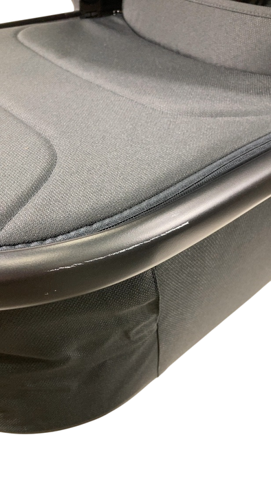 Shop UPPAbaby Bassinet V3, Jake (Charcoal) at GoodBuy Gear