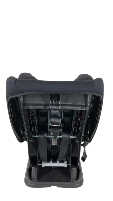 Shop Maxi-Cosi Pria Max All-in-One Convertible Car Seat, 2024, Essential Black at GoodBuy Gear