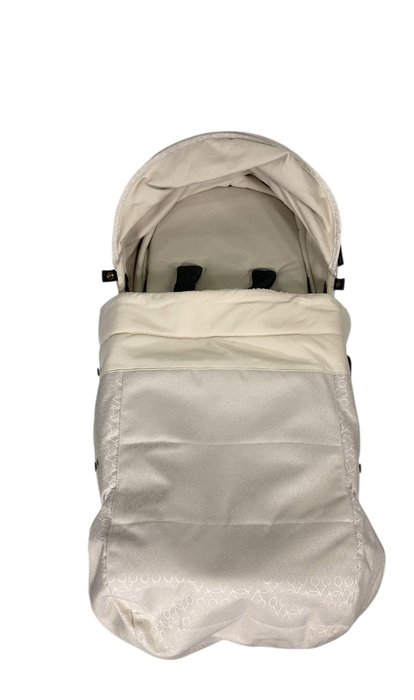 Shop Stokke YOYO 0+ Newborn Pack, Bonpoint Beige at GoodBuy Gear
