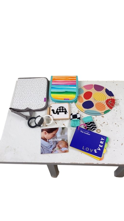 Shop Lovevery The Looker Play Kit at GoodBuy Gear