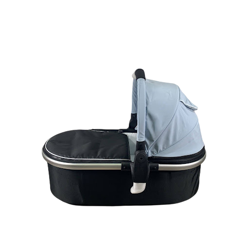 Shop Mockingbird Bassinet, Sky at GoodBuy Gear