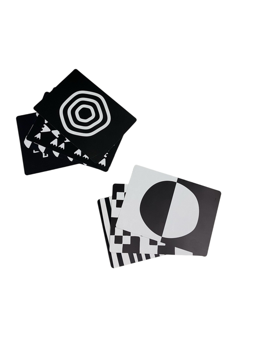 Shop Lovevery The Looker Play Kit at GoodBuy Gear