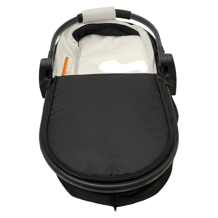 Shop Mockingbird Bassinet, 2026+, Oat at GoodBuy Gear