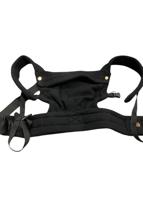 Shop Mabē The Monarch Carrier, Ebony at GoodBuy Gear