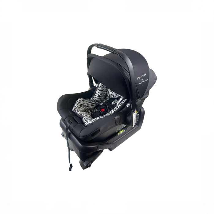 Shop Nuna Pipa Lite LX Infant Car Seat, 2022, Broken Arrow Caviar at GoodBuy Gear