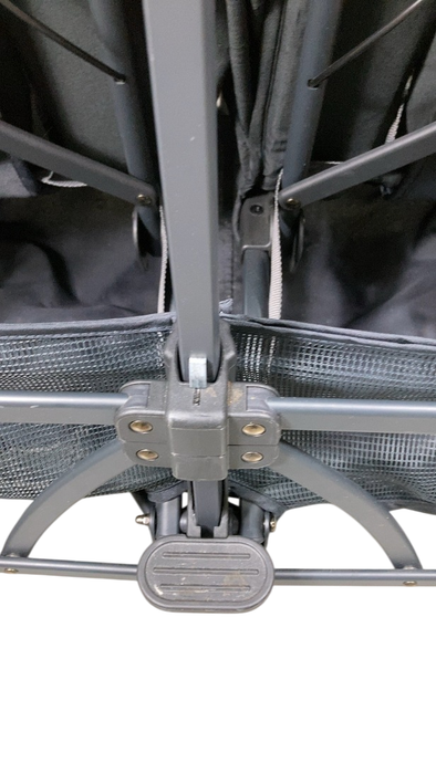 Shop UPPAbaby G-Link V2 Double Stroller, 2024, Jake (Black) at GoodBuy Gear