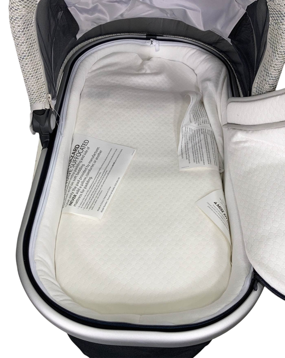 Shop UPPAbaby V2 Bassinet, Sierra (Dune Knit) at GoodBuy Gear