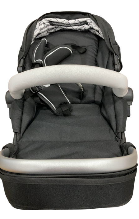 Shop Mockingbird 2nd Seat Kit 2.0, Black, Windowpane, Silver With Penny Leather at GoodBuy Gear