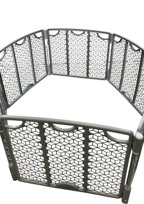 Shop Evenflo Versatile Play Space Adjustable Play Area, 6 Panel, Cool Gray at GoodBuy Gear