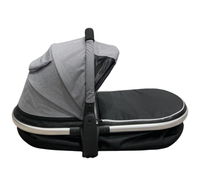 Shop Mockingbird Bassinet, Heather grey, Pre-2026 at GoodBuy Gear