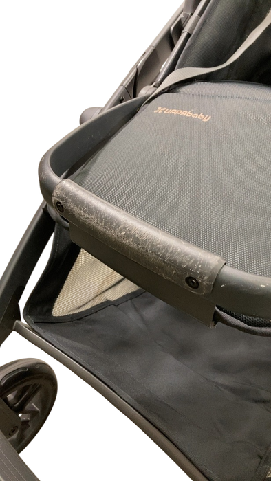 Shop UPPAbaby VISTA V2 Stroller, 2024, Greyson (Charcoal Melange) at GoodBuy Gear