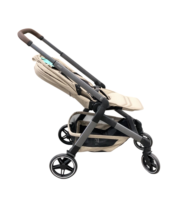 Shop Joolz Hub2 Compact Stroller, 2024, Sandy Taupe at GoodBuy Gear