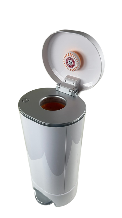Shop Munchkin Step Diaper Pail, White at GoodBuy Gear