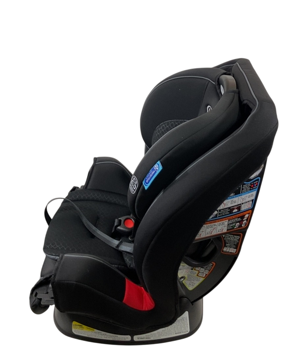 Shop Graco TrioGrow SnugLock 3-in-1 Car Seat, 2024, Leland at GoodBuy Gear