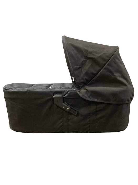 secondhand Bumbleride Indie Carrycot