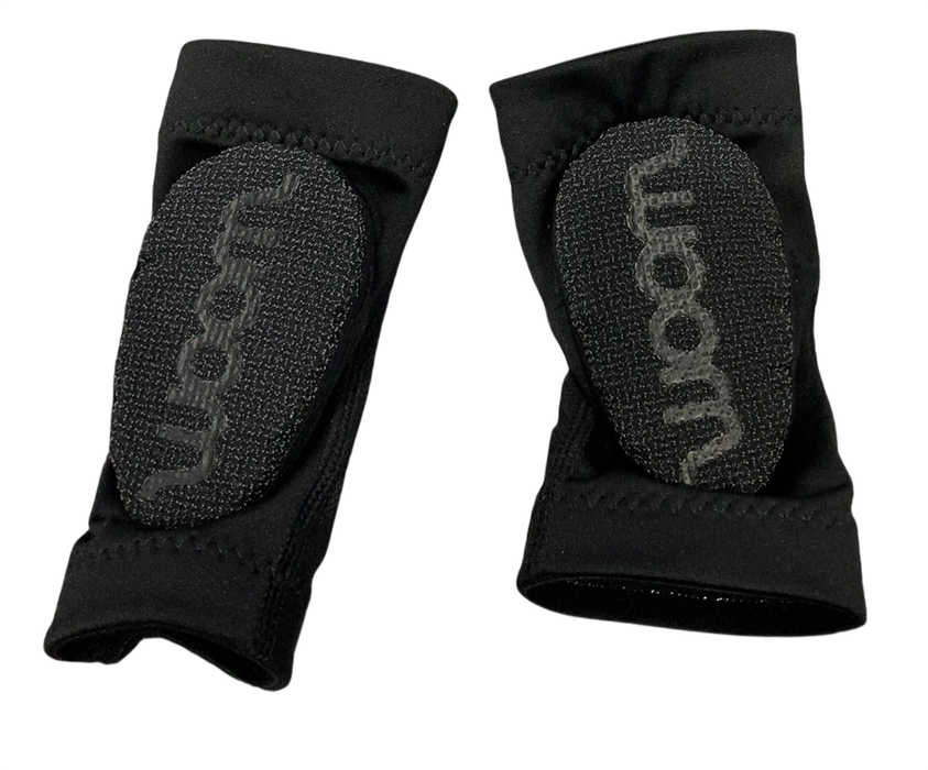 Shop Woom NEEBOWS Elbow Pad Set, Medium at GoodBuy Gear