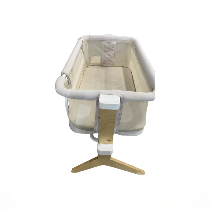 Shop Newton Bassinet And Bedside Sleeper, Sandstone at GoodBuy Gear