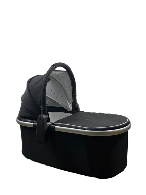 Shop Mockingbird Bassinet, Black at GoodBuy Gear