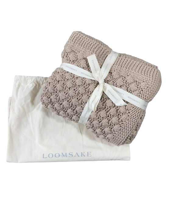 Shop Loomsake Chunky Blanket, Linen at GoodBuy Gear