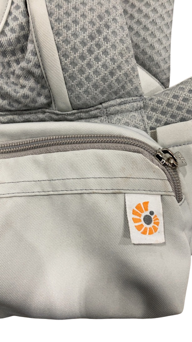 Shop Ergobaby Omni Breeze Baby Carrier, Pearl Grey at GoodBuy Gear