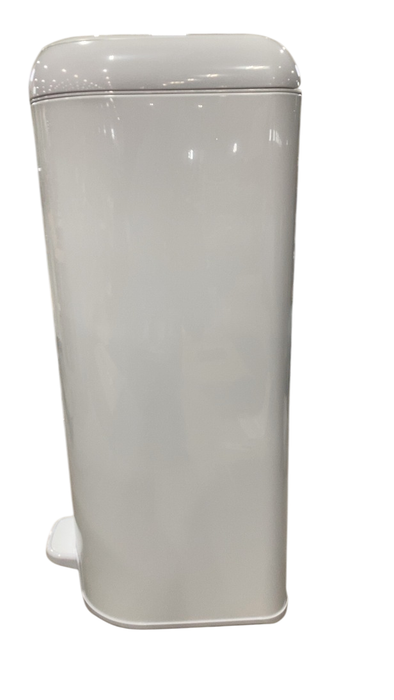 Shop Diaper Genie Platinum Pail Gift Set, Lily White at GoodBuy Gear