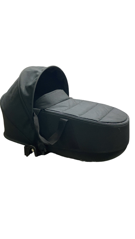 Shop Babyzen YOYO Bassinet, Black at GoodBuy Gear