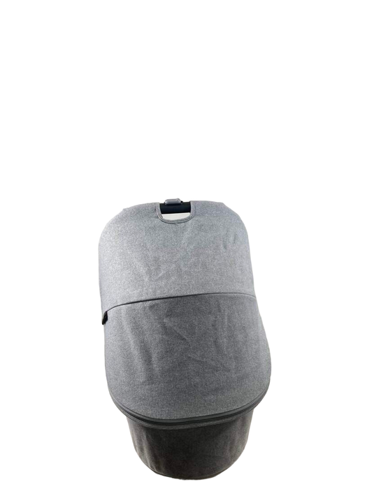 Shop UPPAbaby V2 Bassinet, Stella (Grey), 2022 at GoodBuy Gear