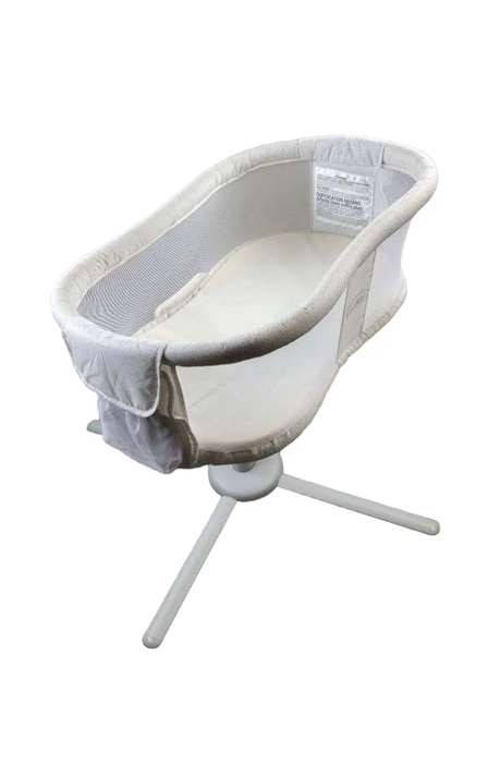 Halo BassiNest Swivel Sleeper Luxe Plus Series