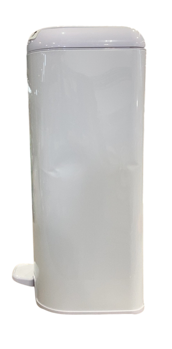 Shop Diaper Genie Platinum Pail Gift Set, Lily White at GoodBuy Gear