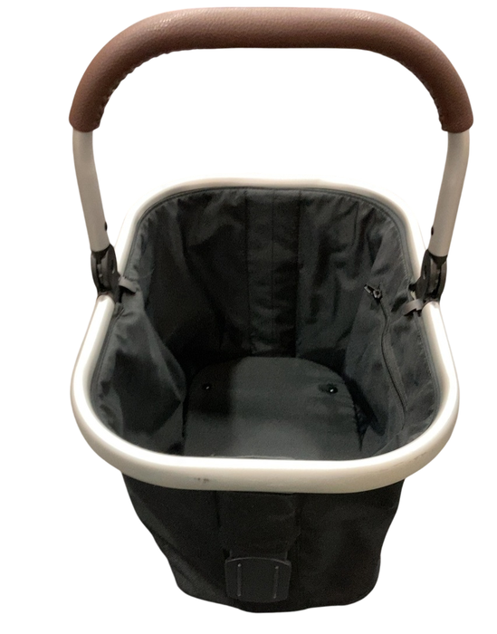 Shop Cybex Gazelle S Modular Stroller, 2023, Moon Black, Silver Frame at GoodBuy Gear