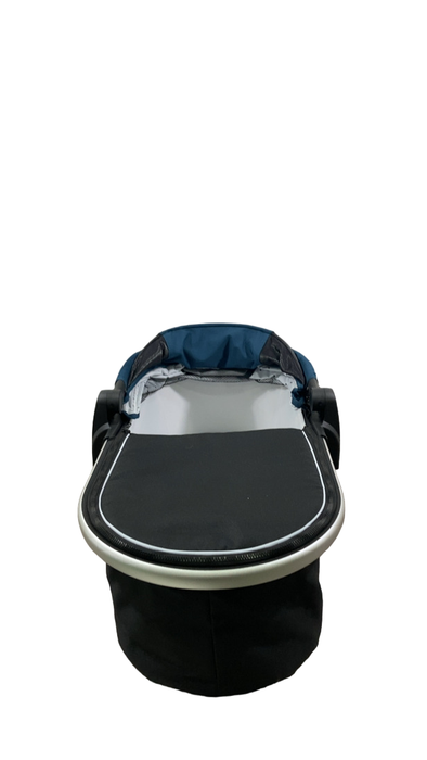 Shop Mockingbird Bassinet 2.0, Sea at GoodBuy Gear