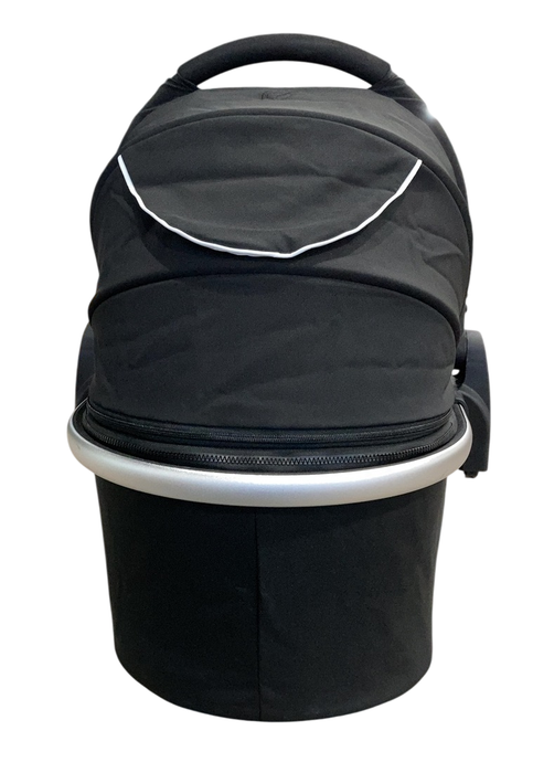 Shop Mockingbird Bassinet 2.0, Black at GoodBuy Gear