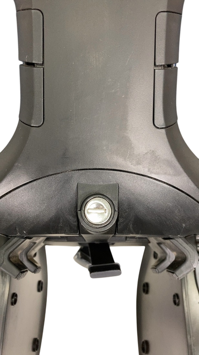 Shop Thule Yepp 2 Maxi, Majolica Blue, Rack Mount at GoodBuy Gear