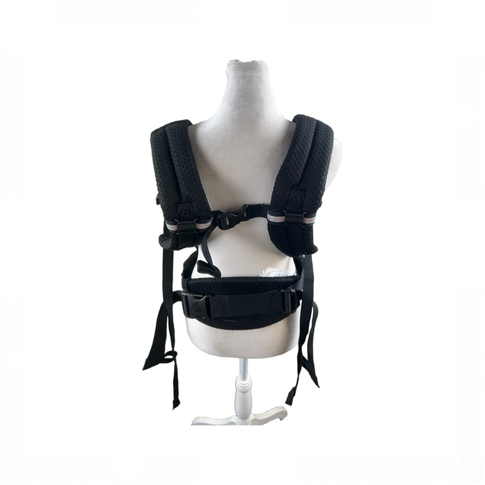 Shop Ergobaby Omni Breeze Baby Carrier, Onyx Back at GoodBuy Gear