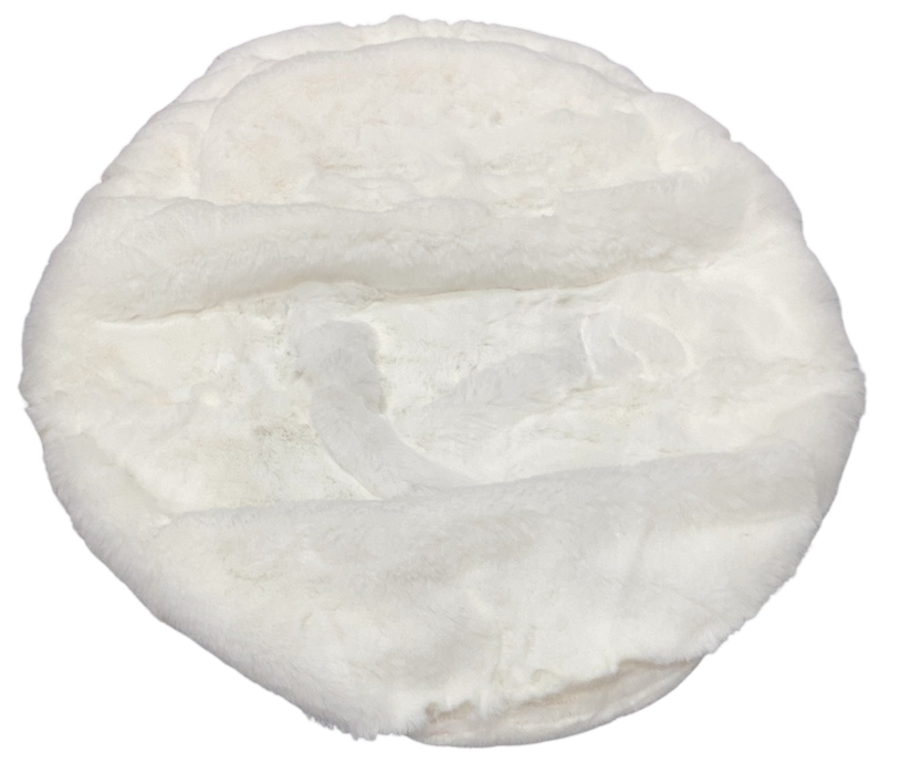 Shop Munchkin Swing Premium Seat Cover, Faux Fur White at GoodBuy Gear