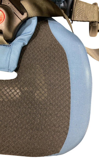 Shop WAYB Pico Portable Car Seat, 2022, Midnight Sky at GoodBuy Gear