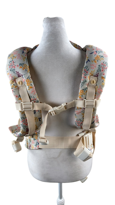 Shop Baby Tula Explore Baby Carrier, Daisy Chain Classic, Mesh at GoodBuy Gear