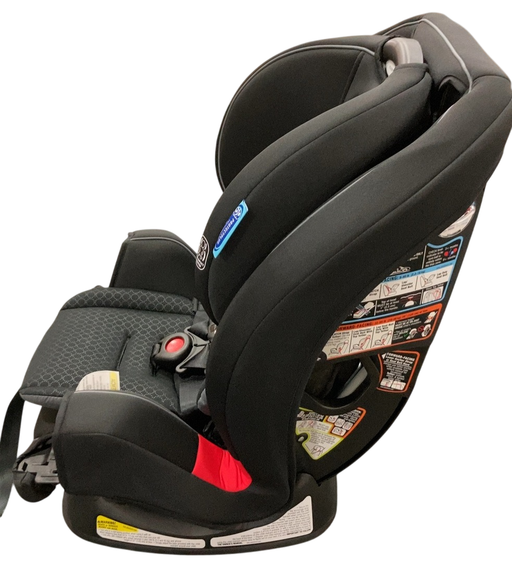 Shop Graco TrioGrow SnugLock 3-in-1 Car Seat, 2022, Leland at GoodBuy Gear