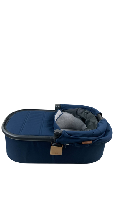 Shop UPPAbaby V2 Bassinet, Noa (Navy) at GoodBuy Gear