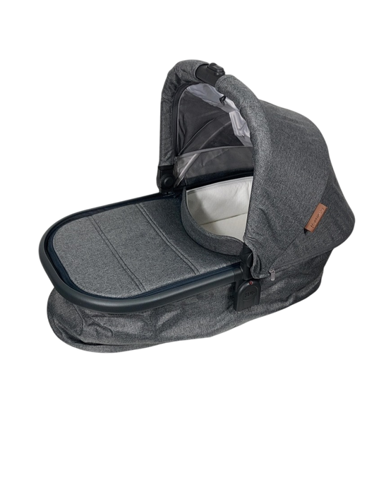 Shop UPPAbaby VISTA V2 Stroller, 2024, Greyson (Charcoal Melange) at GoodBuy Gear