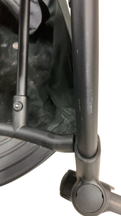 Shop Babyzen YOYO2 Complete Stroller, 2024, Black with Stone at GoodBuy Gear