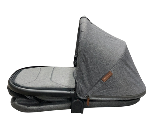 Shop UPPAbaby Bassinet V3, Greyson (Charcoal Mélange) at GoodBuy Gear