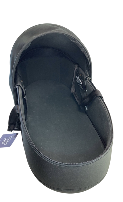 Shop Babyzen YOYO Bassinet, Black at GoodBuy Gear