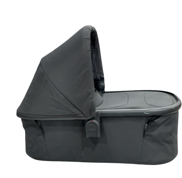 Shop UPPAbaby Bassinet V3, Jake (Charcoal) at GoodBuy Gear