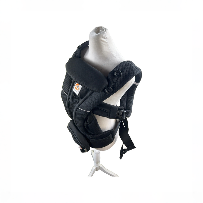 Shop Ergobaby Omni Breeze Baby Carrier, Onyx Back at GoodBuy Gear